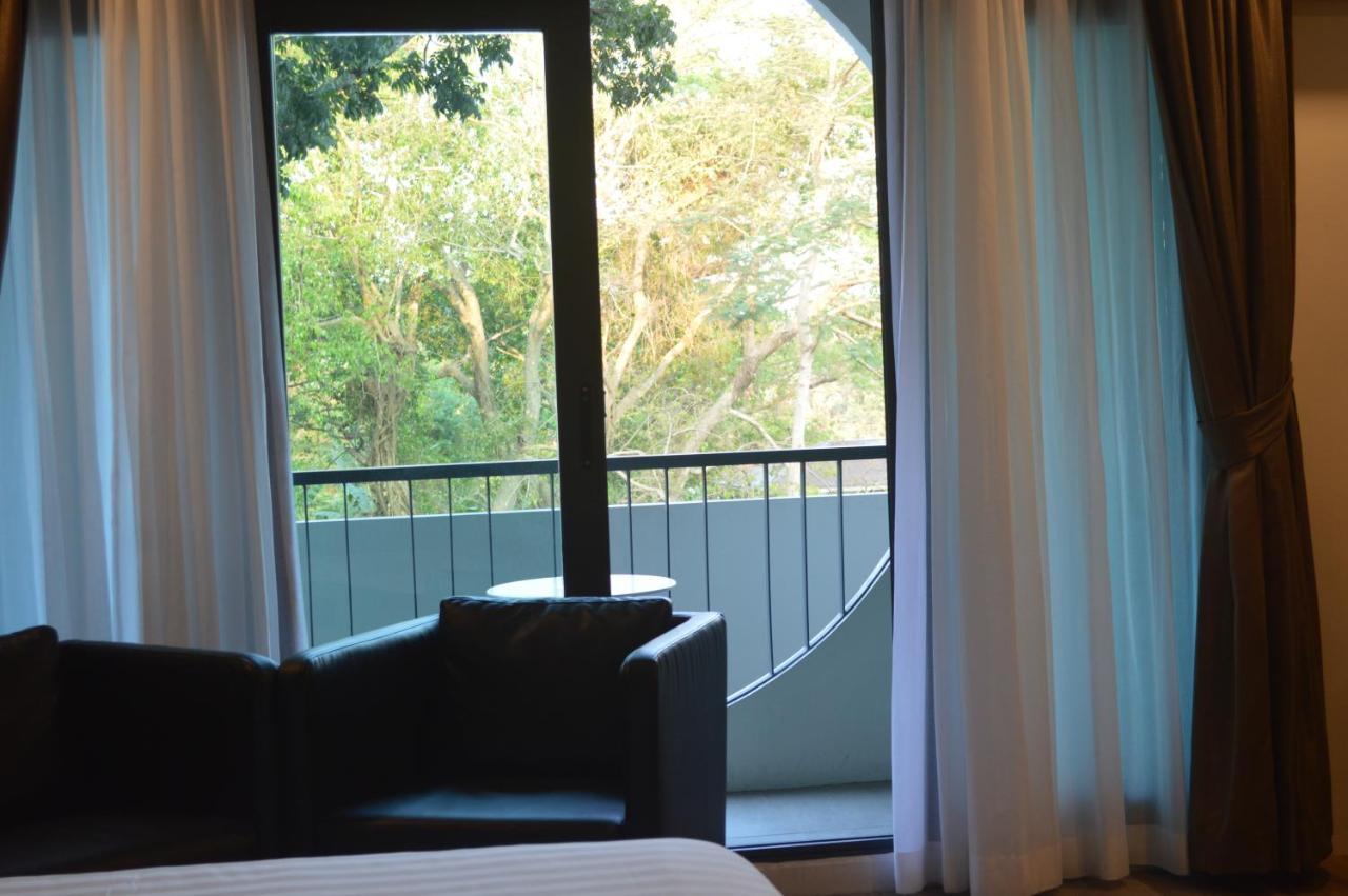 Airport Avenue Hotel Gyogon Extérieur photo