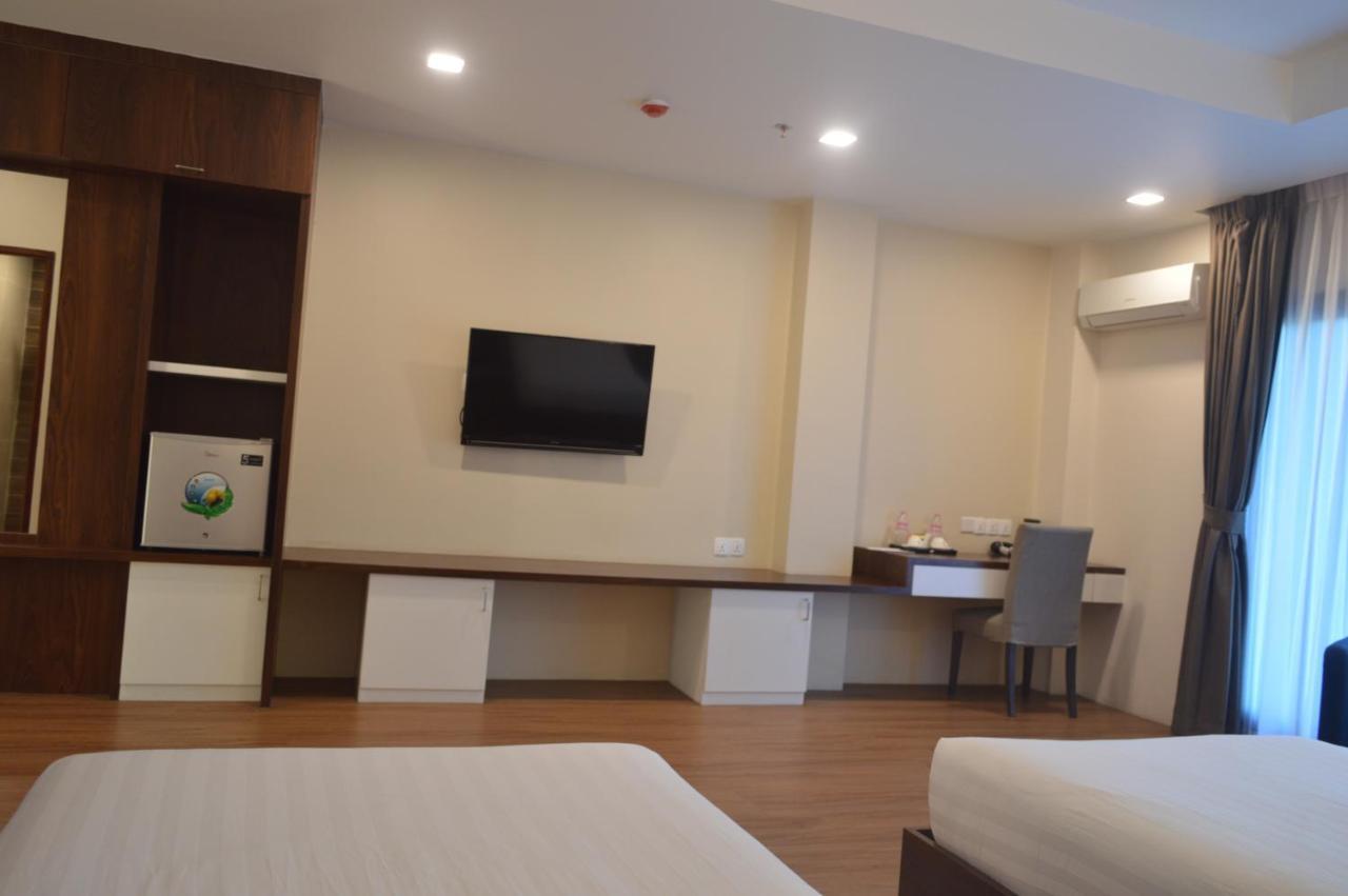 Airport Avenue Hotel Gyogon Extérieur photo